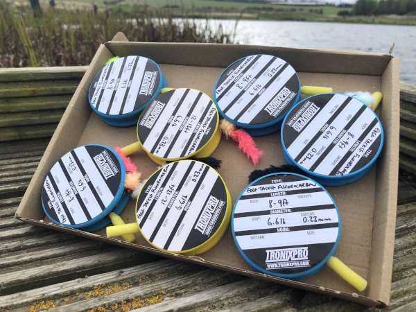 Set of 7 rigs in box